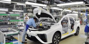 Japanese Automakers Consider Shared Parts Strategy to Cut Costs and Speed Up Innovation