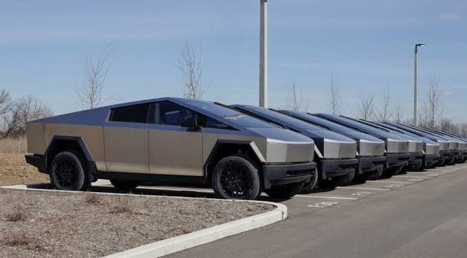 Tesla’s Cybertruck Slump Sparks Edsel Comparisons