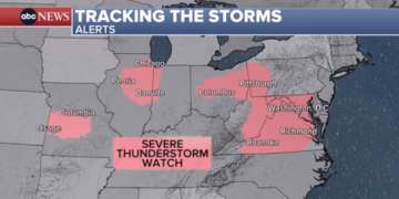 Severe Storms Sweep Across the US as Heat Wave Continues