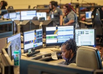 New Orleans Deploys AI to Answer Some 911 Calls, But Humans Still Handle Emergencies
