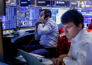 The AI Trade That Sent South Korea’s Stock Market Into Freefall