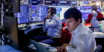The AI Trade That Sent South Korea’s Stock Market Into Freefall