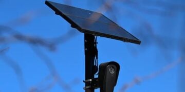 Flock Wanted to Put License Plate Cameras on 350,000 Uber and Lyft Dashcams