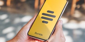 Bumble Scraps Signature Rule and Now Allows Men to Make First Move on Dating App