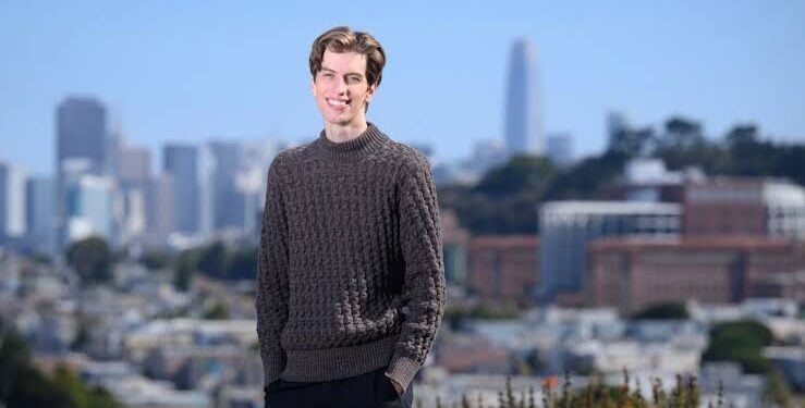 Inside The AI Hedge Fund That Rose 439% Before A Sudden $20 Billion Unwind
