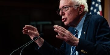 Bernie Sanders Proposes 20-Year Prison Sentence for AI Developers Pursuing Artificial Superintelligence