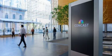 Comcast Plans Major Job Cuts as Broadband Losses Mount and AI Adoption Accelerates