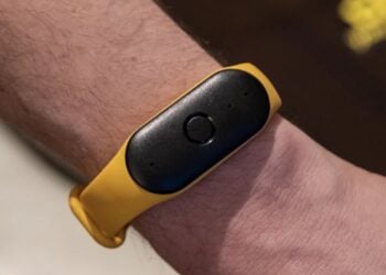 Amazon Reveals AI Wristband That Listens to Conversations and Remembers Everything