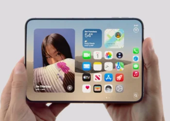 Apple iPhone Duo Preorders Sell Out Within Minutes as Delivery Dates Slip to January