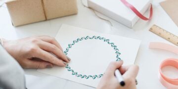 7 Printer Features That Matter When Creating Handmade Cards at Home
