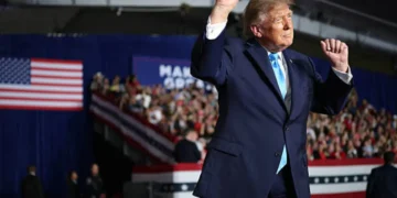 Trump Bought Up to $5 Mn in SpaceX Bonds Days Before Easing Space Rules