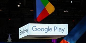 Google Faces £1 Bn UK Lawsuit Over Play Store Commission Charges